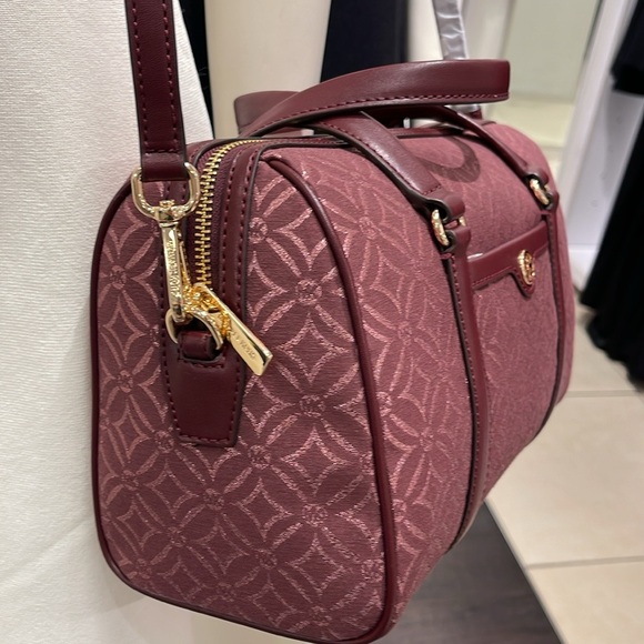 MICHAEL KORS JST TRAVEL MEDIUM DUFFLE SATCHEL SHOULDER CROSSBODY BAG MK OXBLOOD - Picture 3 of 16